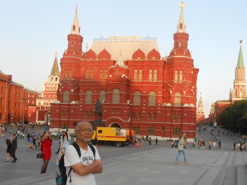 わが宿は赤の広場のある、モスクワの中心部のど真ん中にある。早速行って来ました